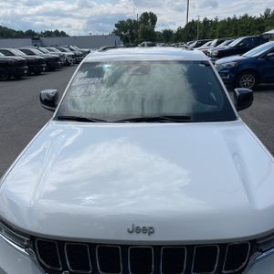 2024 JEEP GRAND CHEROKEE LAREDO 照片 15