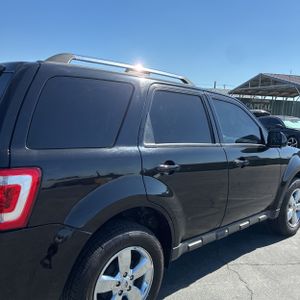 FORD ESCAPE LIMITED - 9