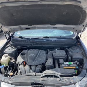 صورة مصغرة 39 لـ 2011 Hyundai SONATA GLS