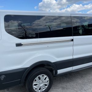 FORD TRANSIT-350 PASSENGER V. XLT - 9