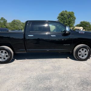 2026 RAM 3500 BIG HORN CREW CAB 4X4 6'4" BOX — миниатюра 11
