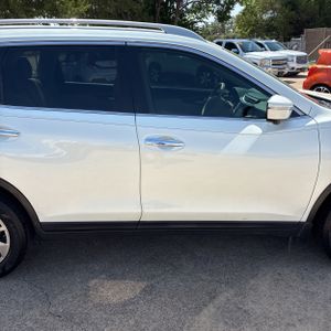 2015 Nissan ROGUE SL — миниатюра 11