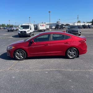 HYUNDAI ELANTRA VALUE EDITION - 3
