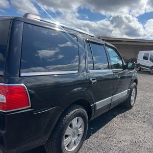 LINCOLN NAVIGATOR BASE - 9