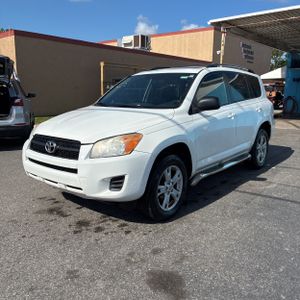 TOYOTA RAV4 - 1