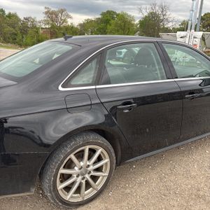 AUDI A4 2.0T PREMIUM - 9