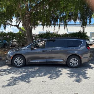 2017 Chrysler PACIFICA TOURING-L 照片 3