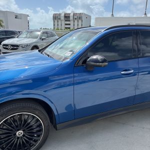 MERCEDES-BENZ GLC - 2