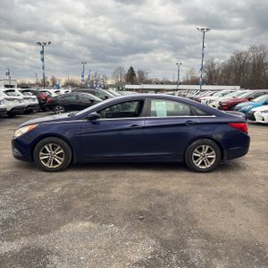 HYUNDAI SONATA GLS - 3