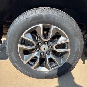 صورة 19 لـ 2023 Chevrolet SILVERADO 1500 RST