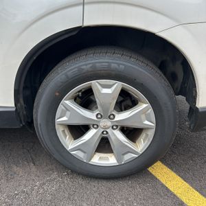 صورة مصغرة 18 لـ 2014 Subaru FORESTER 2.5I LIMITED