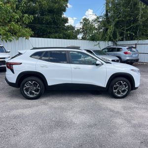 2025 Chevrolet TRAX LT 照片 9