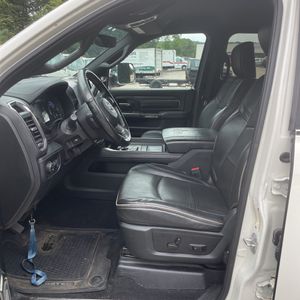 2019 RAM 2500 LIMITED — миниатюра 32
