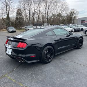 FORD MUSTANG SHELBY GT350 - 8