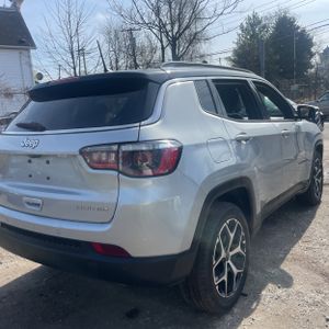 JEEP COMPASS LIMITED 4X4 - 8