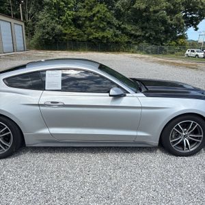 2016 FORD MUSTANG ECOBOOST PREMIUM — фото 11