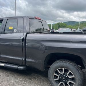 2015 Toyota TUNDRA SR5 照片 6