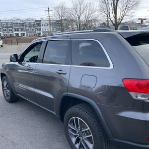 JEEP GRAND CHEROKEE LAREDO E - 6