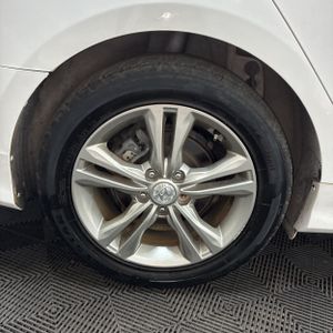 2019 Hyundai SONATA SEL — миниатюра 19