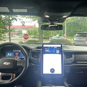 2023 FORD EXPEDITION PLATINUM — миниатюра 39