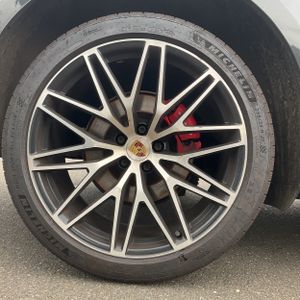 2022 Porsche MACAN S — миниатюра 19