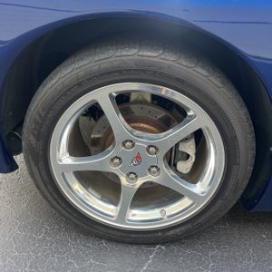 صورة مصغرة 19 لـ 2004 Chevrolet CORVETTE BASE