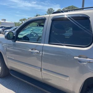 CHEVROLET TAHOE LT - 4