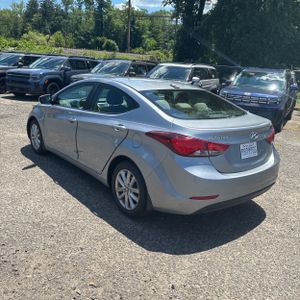 2016 Hyundai ELANTRA SE 照片 5