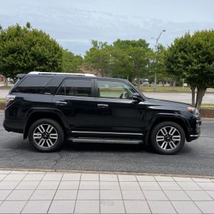 TOYOTA 4RUNNER - 10