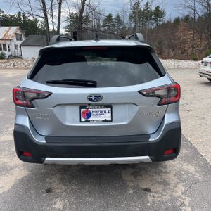 SUBARU OUTBACK LIMITED XT - 7