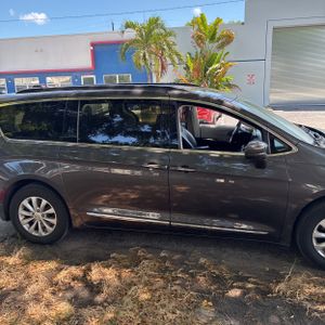 2017 Chrysler PACIFICA TOURING-L 照片 11