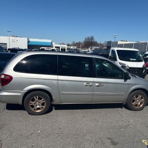 DODGE GRAND CARAVAN SXT - 9