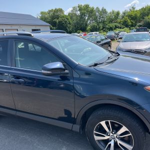 صورة مصغرة 13 لـ 2018 Toyota RAV4 XLE