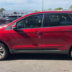 FORD EDGE SEL - 4