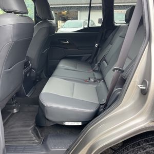 صورة مصغرة 33 لـ 2024 Lexus GX 550 PREMIUM+