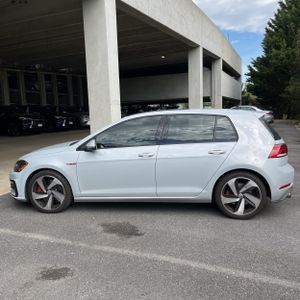 VOLKSWAGEN GOLF GTI SE - 3