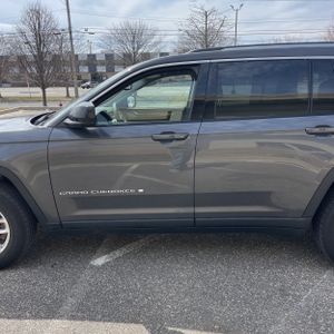 JEEP GRAND CHEROKEE L LAREDO - 4