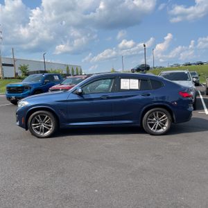صورة 3 لـ 2019 BMW X4 XDRIVE30I