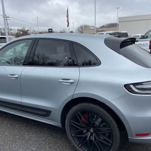 PORSCHE MACAN GTS - 6