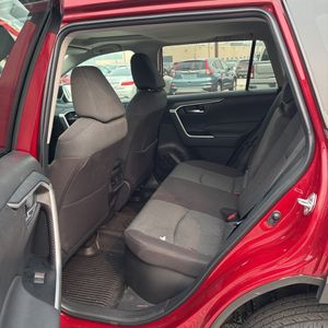 2025 Toyota RAV4 HYBRID XLE — миниатюра 34