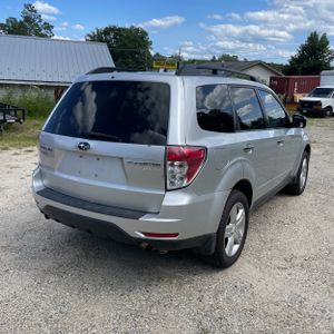 2010 Subaru FORESTER 2.5X PREMIUM — фото 8