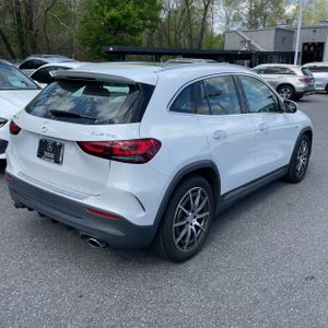 MERCEDES-BENZ GLA AMG - 6