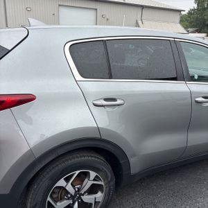 2021 KIA SPORTAGE LX photo 9