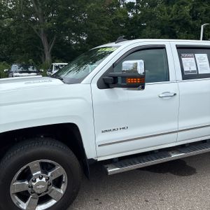 2015 Chevrolet SILVERADO 2500HD LTZ 照片 2