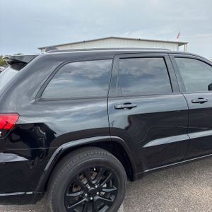 صورة 9 لـ 2020 JEEP GRAND CHEROKEE ALTITUDE