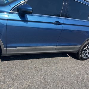 VOLKSWAGEN TIGUAN 2.0T SE 4MOTION - 4