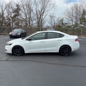 DODGE DART SXT - 3