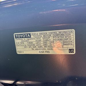 2023 Toyota RAV4 LIMITED — миниатюра 49