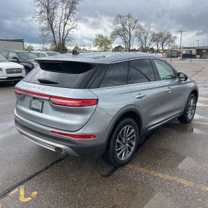 LINCOLN CORSAIR STANDARD - 8