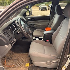 2015 Toyota TACOMA V6 — миниатюра 32